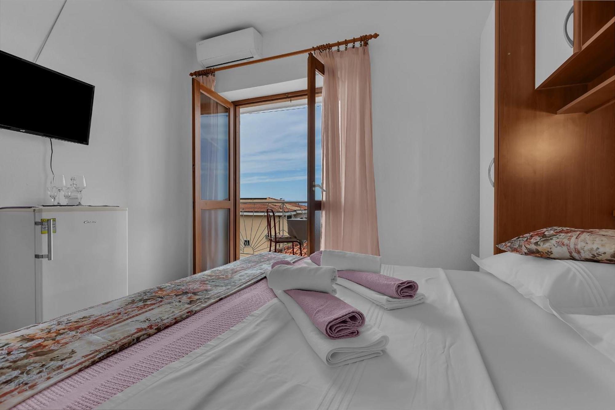 Apartment And Rooms Mila Makarska Zewnętrze zdjęcie