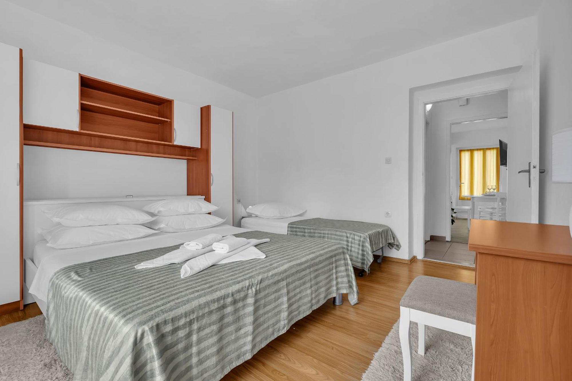 Apartment And Rooms Mila Makarska Zewnętrze zdjęcie